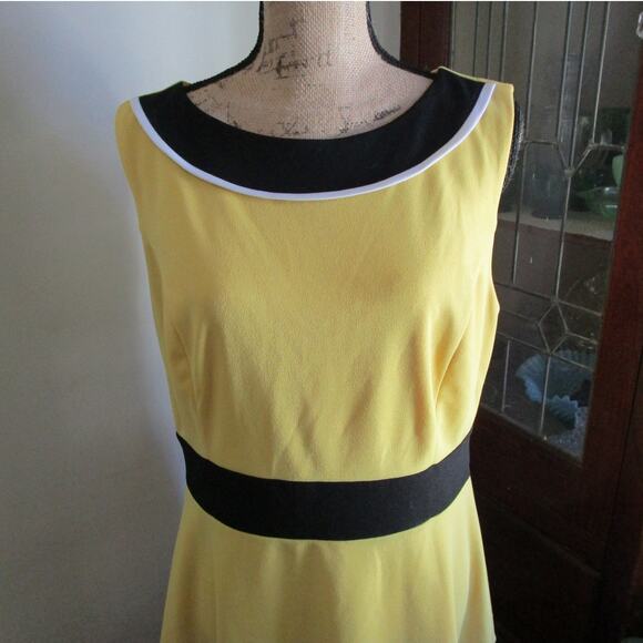 New York & Company Yellow Colorblock Fit & Flare Midi Dress Size L Pastel Retro - Picture 5 of 17